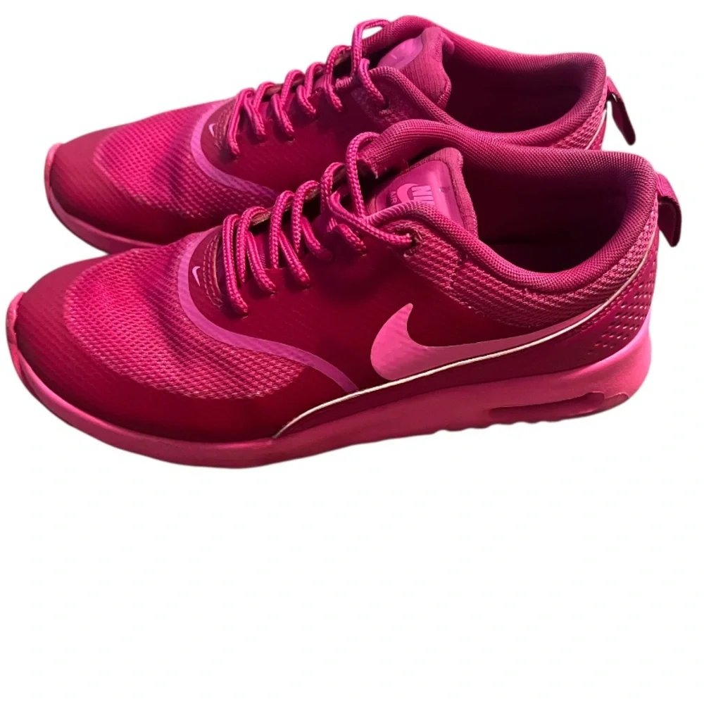 Nike Air Max Thea‎ Pink Fireberry Women’s Shoes Size 5.5